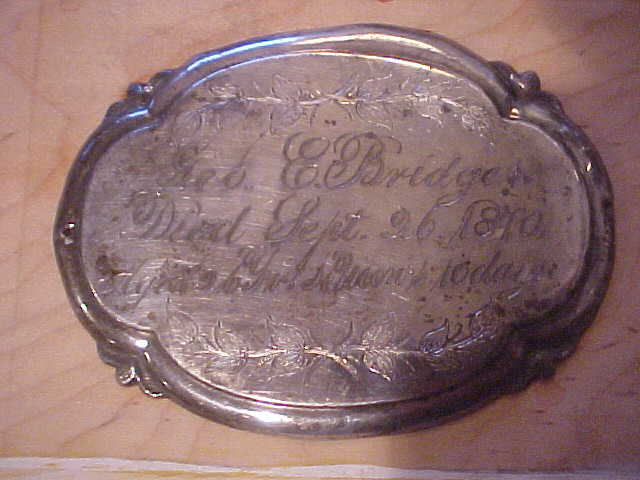 The Free Genealogy Death Record on the Coffin Plate of Geo E Bridges Died in 1870